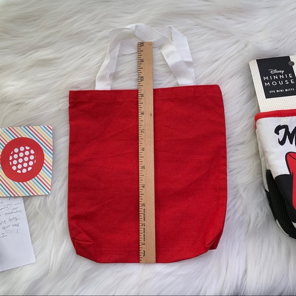 Minnie Mouse NEW oven mitts & red tote bag gift - Picture 10 of 13